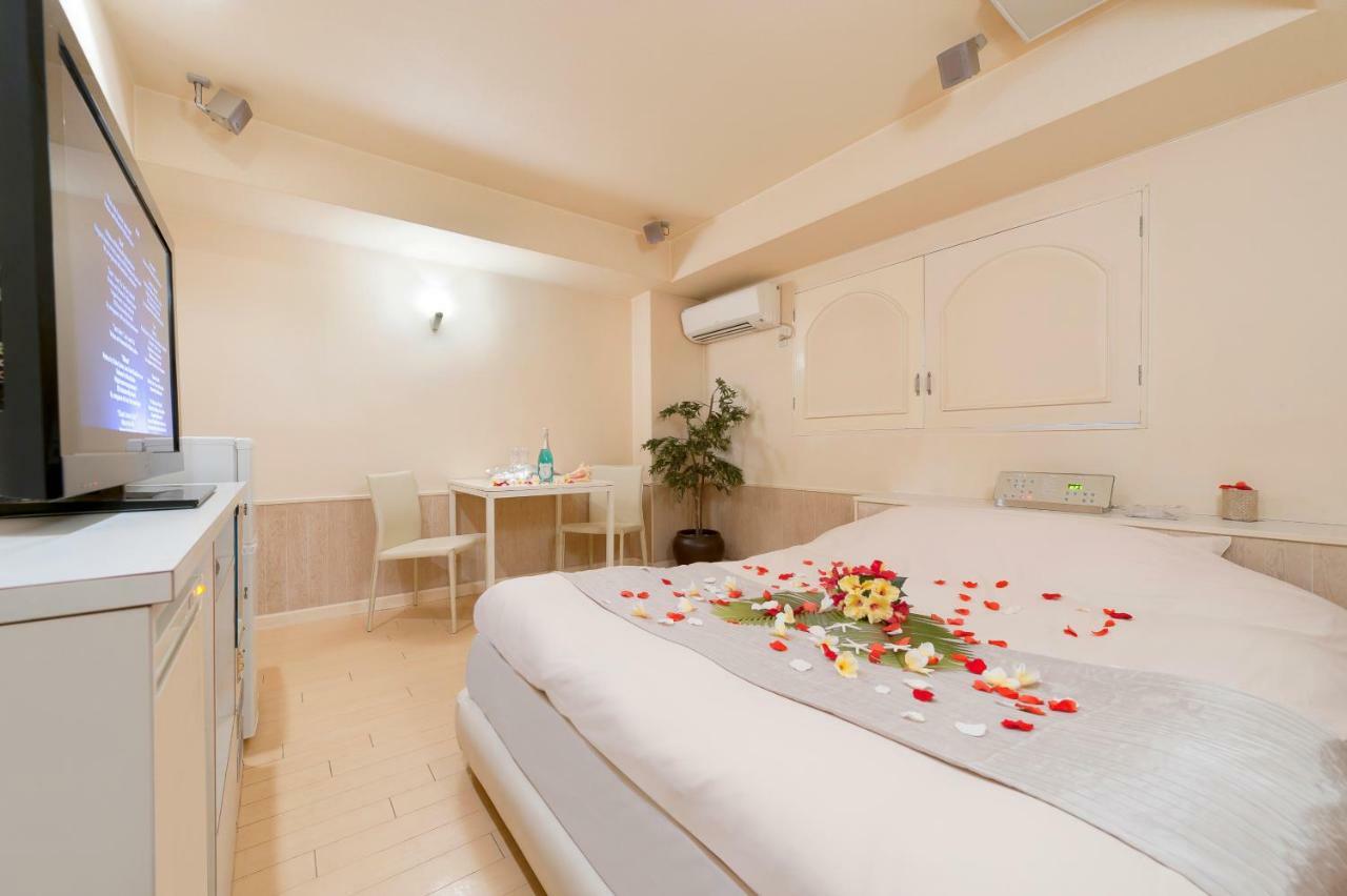 Hotel Monica Hayama (Adults Only) Екстериор снимка